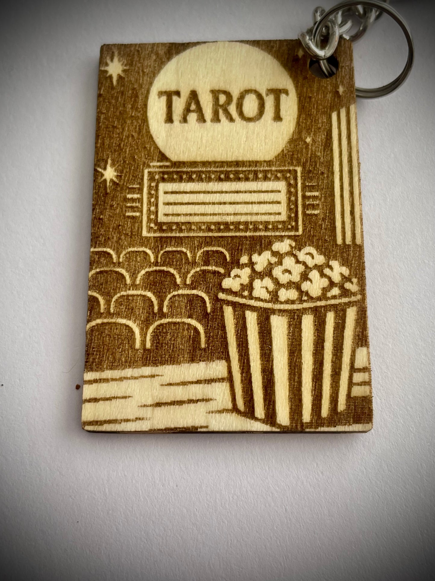 Slasher Tarot Keychain – Jason-Inspired Gothic Accessory