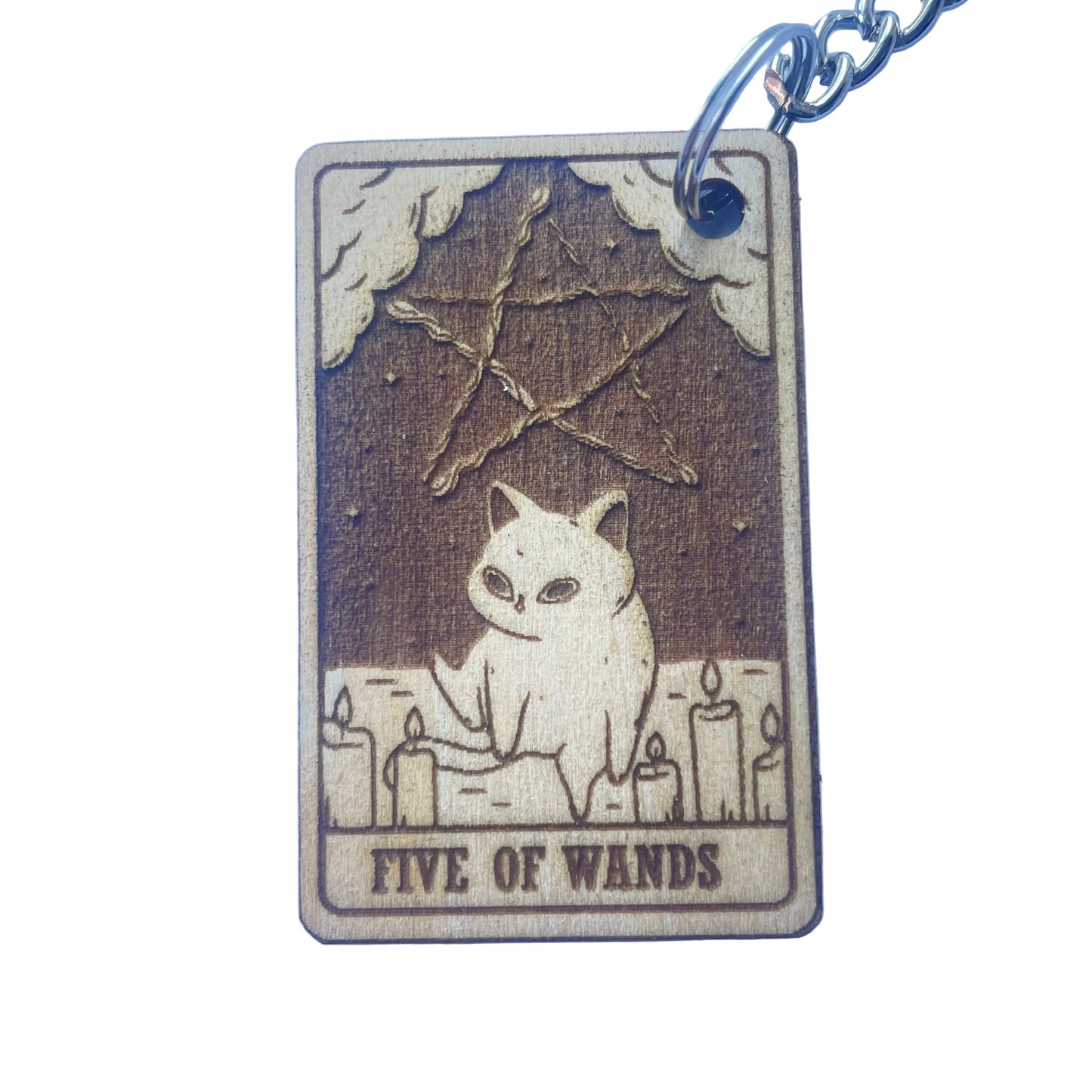 Wooden keychain with a tarot card design featuring a cat and 'Five of Wands' text on a blue background.